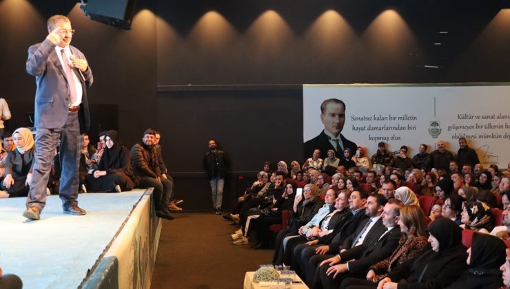 HAYATİ İNANÇ KONFERANSI MEST ETTİ