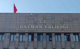 Batman Valiliği’nden Açıklama: “Zanlının Polis Ekibine Saldırısı Sırasında Yaralandığı Tespit Edildi”