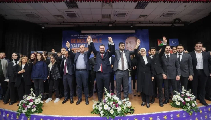 AK Parti Yalova 7. Olağan Gençlik Kolları Kongresi’nde Canay Caner Başkan Seçildi