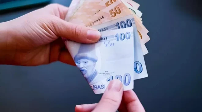 Emeklilere Müjde! Bayram İkramiyesi 4 Bin Liraya Yükseltildi